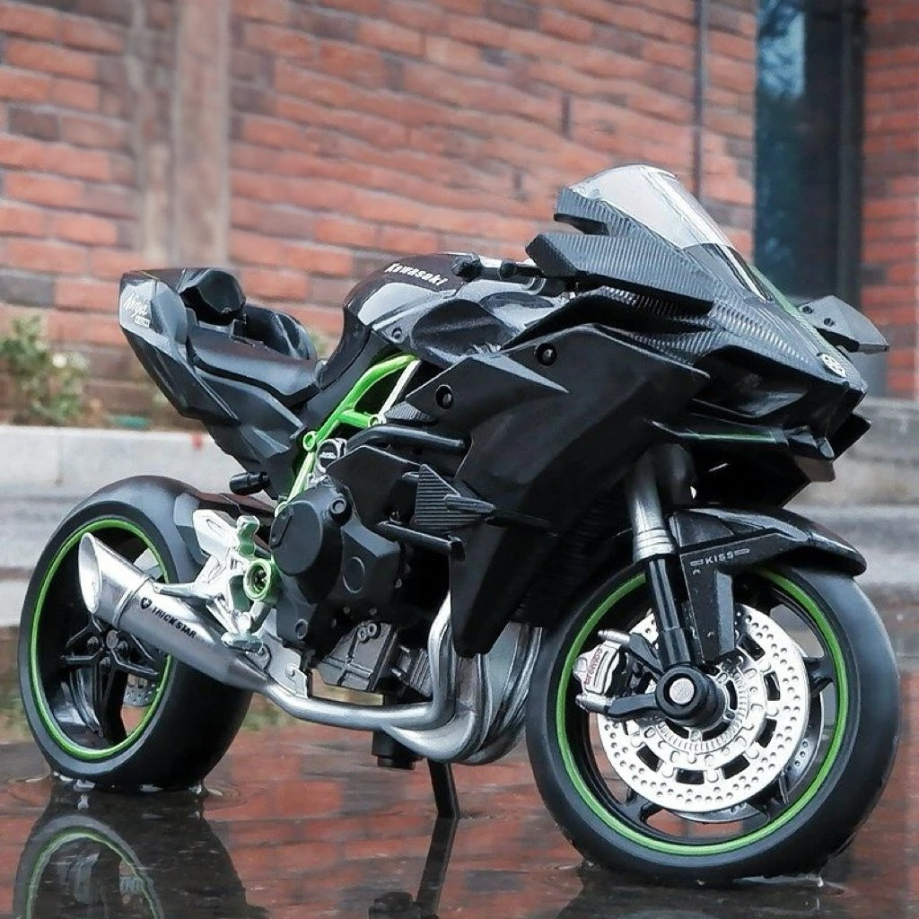 Thunder Whips Kawasaki Ninja